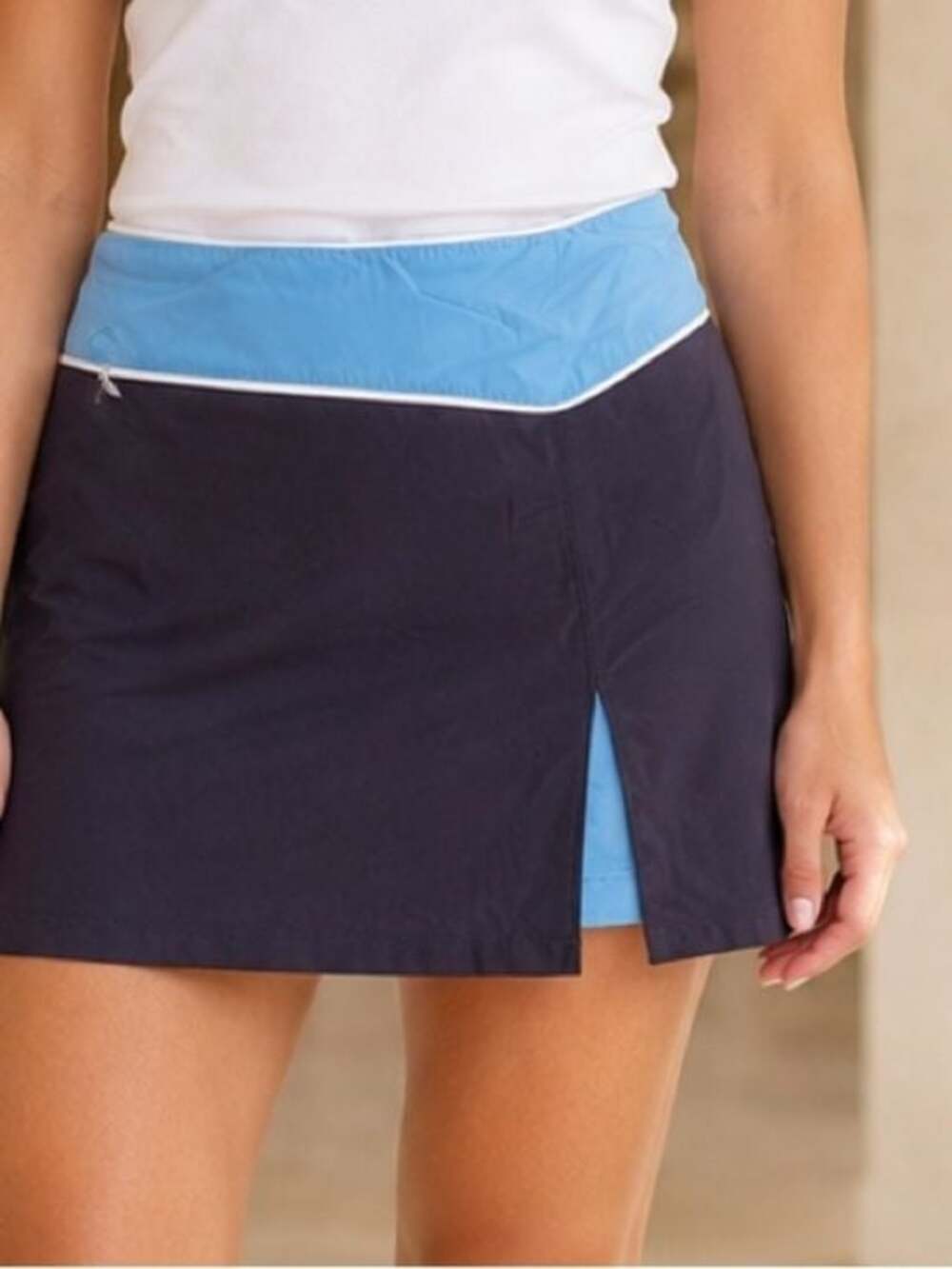 SwingChick Women’s Golf Skort Navy Blue Aqua White Trim Med B1G1